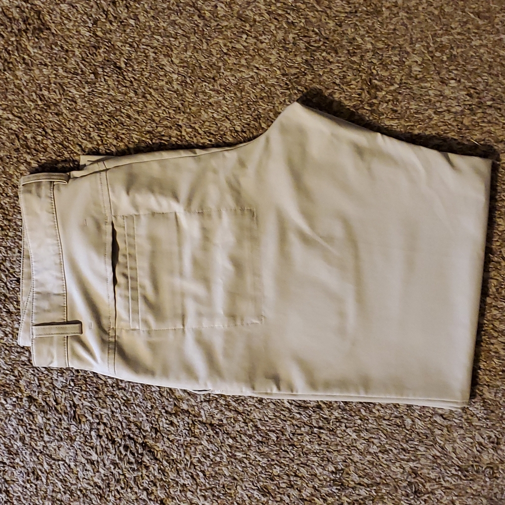 Izod Performance Pants